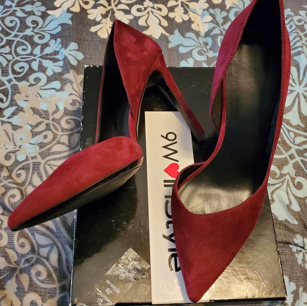 NineWest Tessa Wine High Heel Pump size 10.5